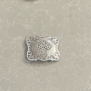 Beautiful, Silver Cross Belt Buckle
